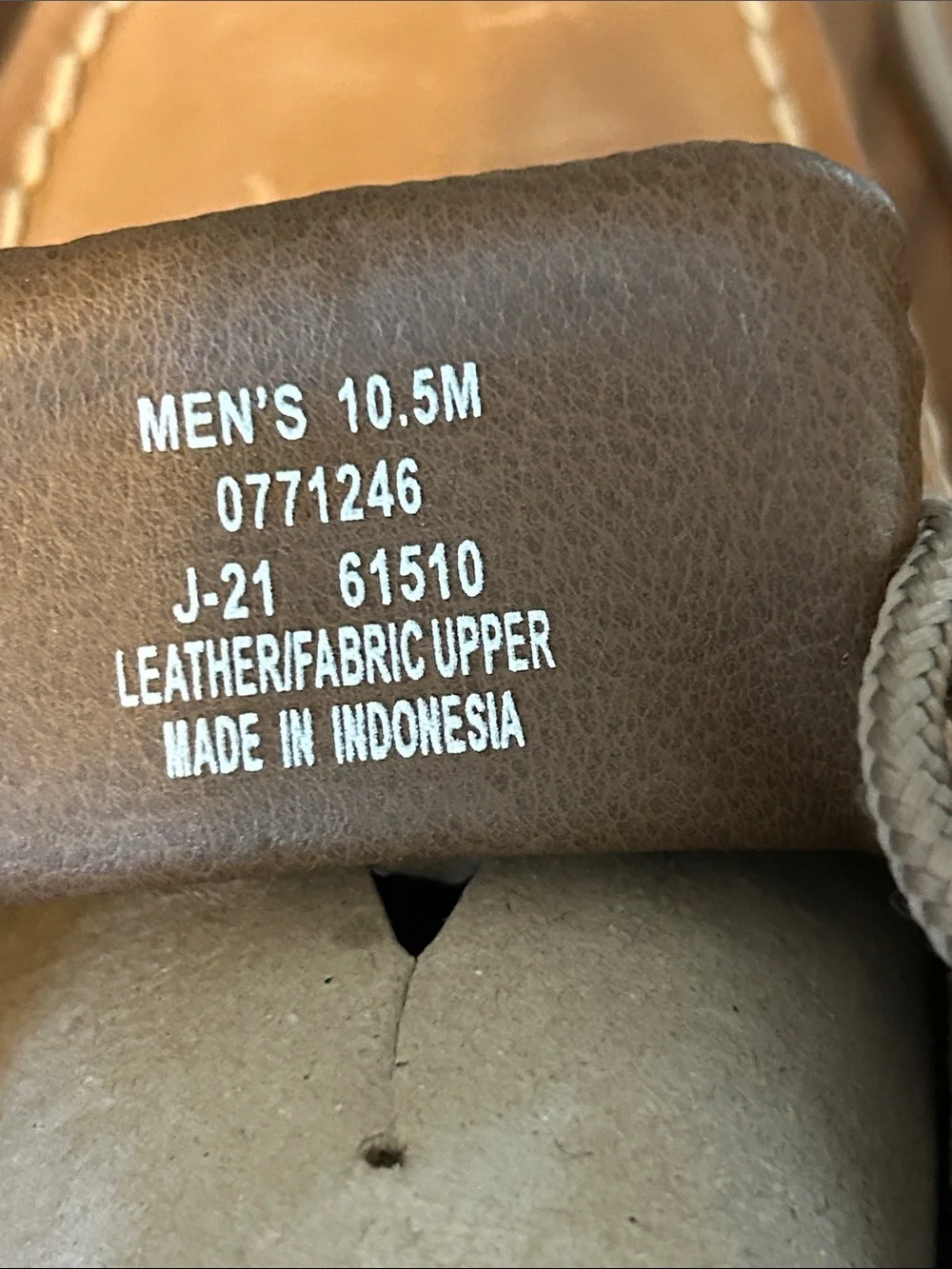 Sperry Men’s Tan Leather Boat Shoes